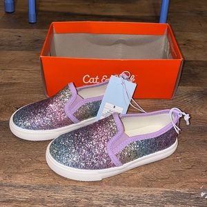⚡️5/$25⚡️ Cat and Jack slip on shoes